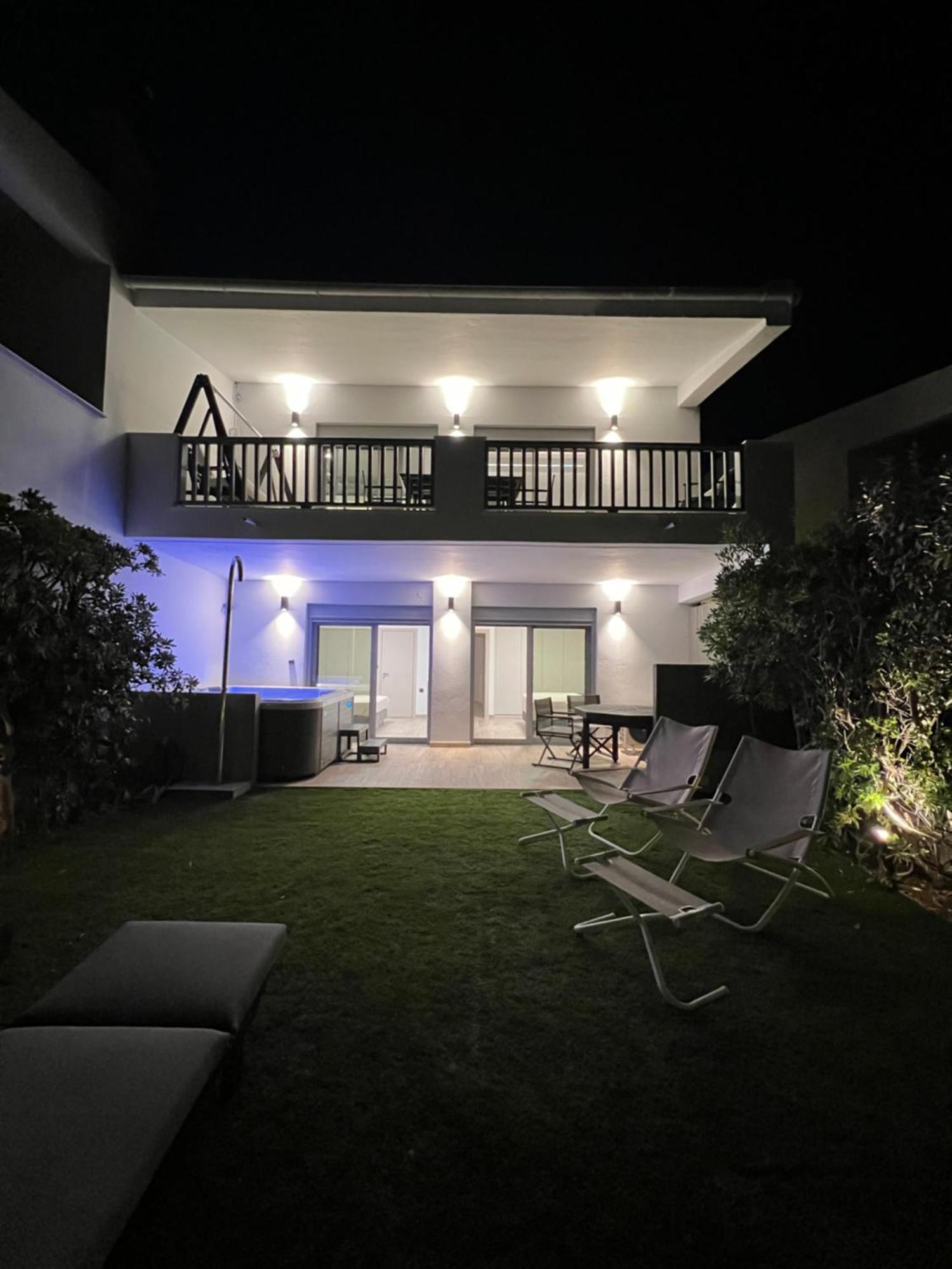 סוניו Sounio - Waterfront Luxury Spa Villa Pounta Zeza 170 Sqm On Private Beach מראה חיצוני תמונה