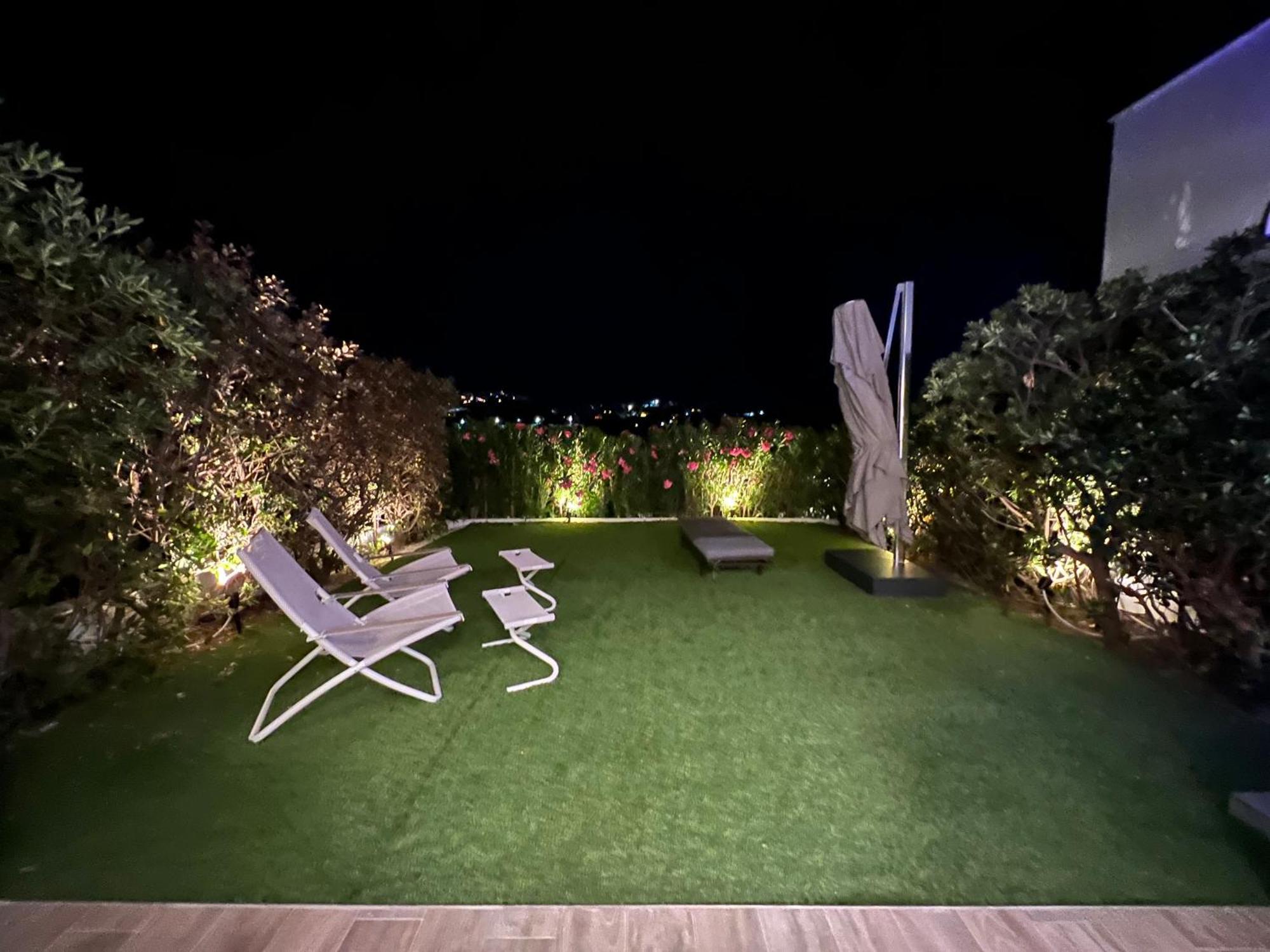סוניו Sounio - Waterfront Luxury Spa Villa Pounta Zeza 170 Sqm On Private Beach מראה חיצוני תמונה
