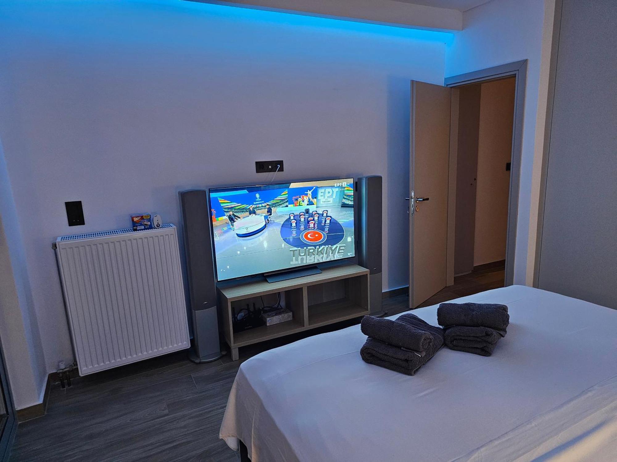 סוניו Sounio - Waterfront Luxury Spa Villa Pounta Zeza 170 Sqm On Private Beach מראה חיצוני תמונה
